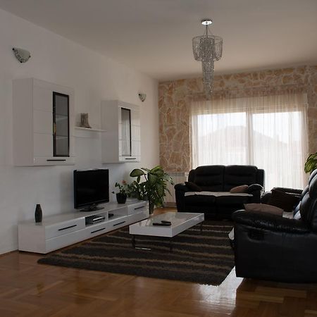 Apartment Adriana Traù Camera foto