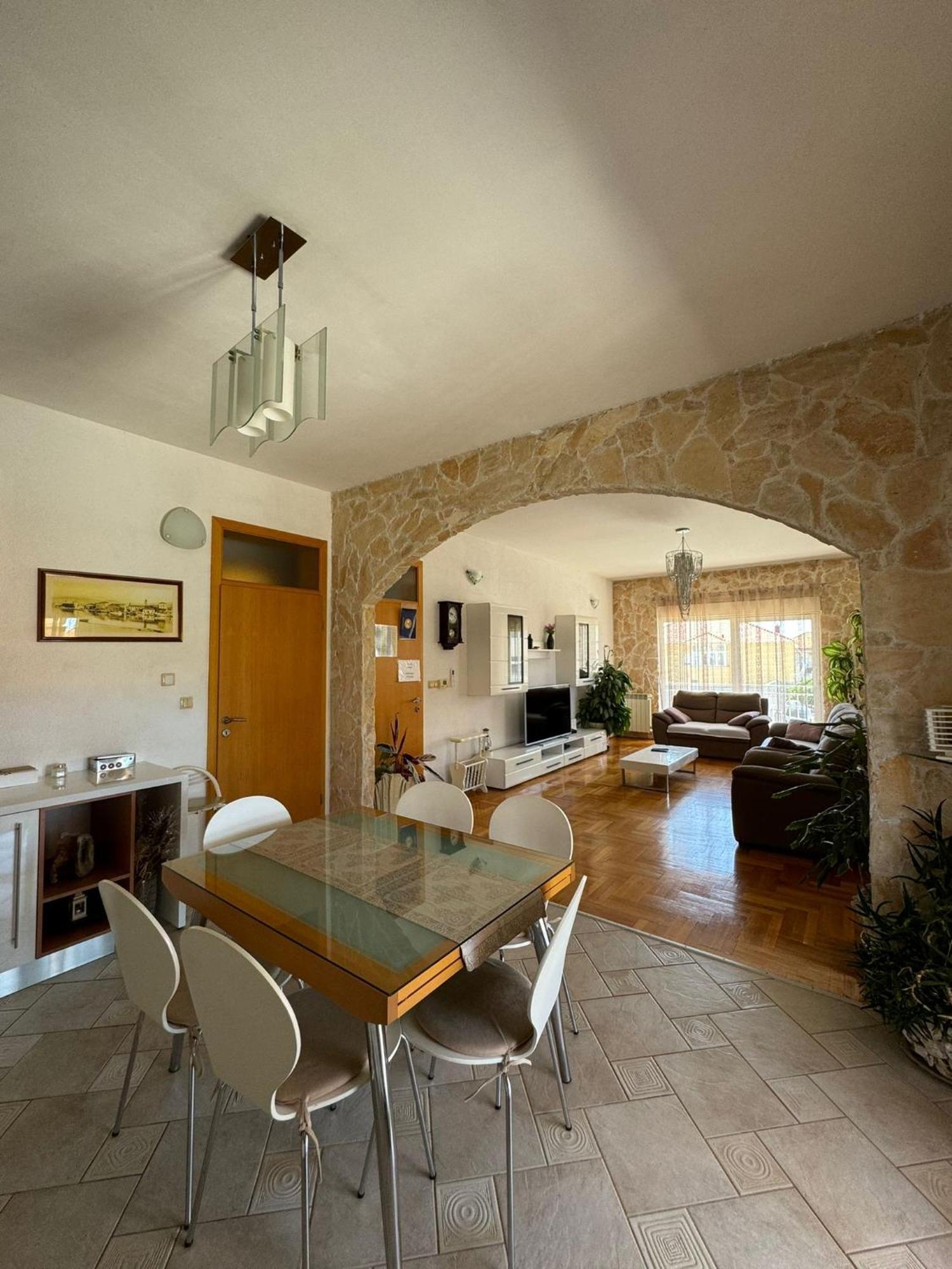 Apartment Adriana Traù Esterno foto