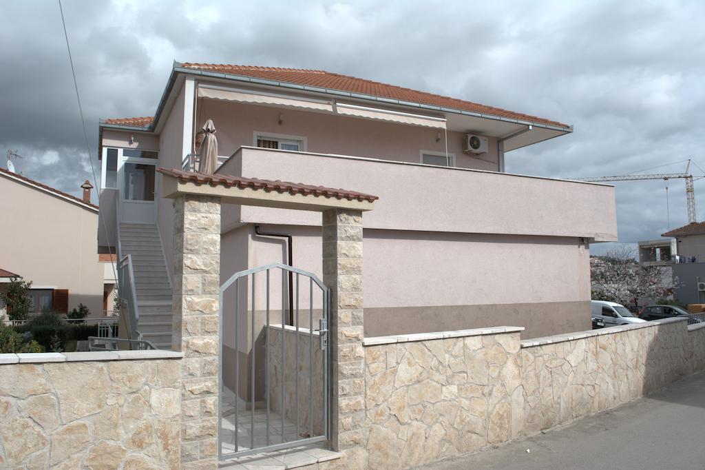 Apartment Adriana Traù Esterno foto